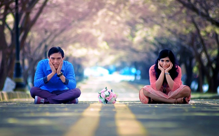 love-couple-1678704_1920