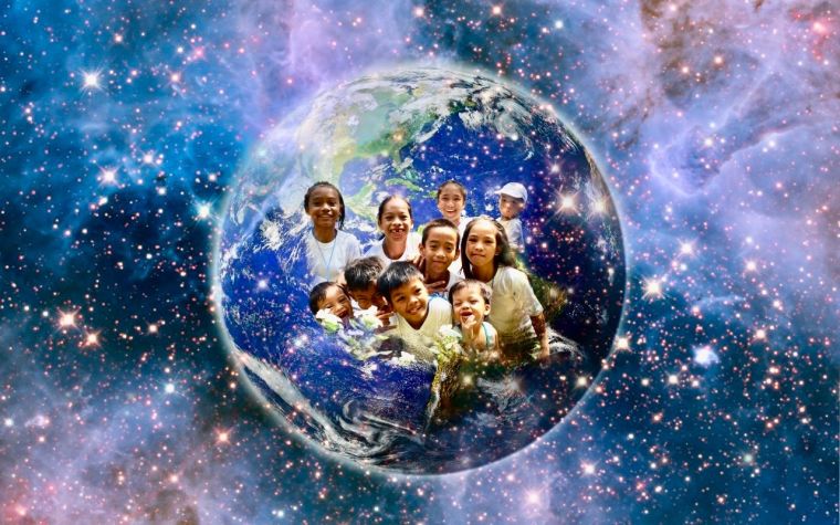 earth-2765479