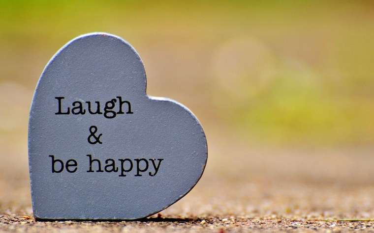 laugh-1391101_1920