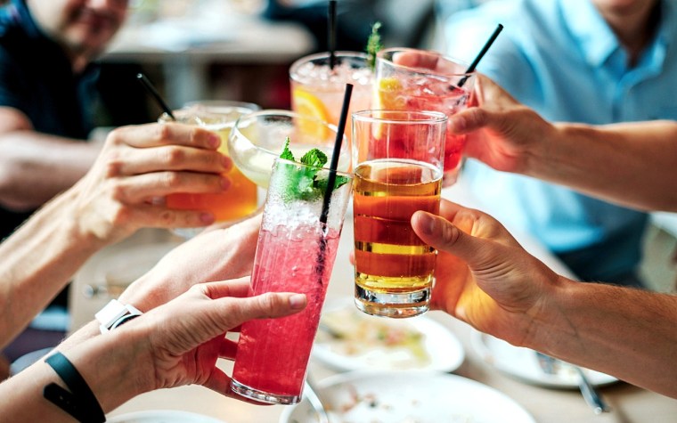 drinks-2578446_1920